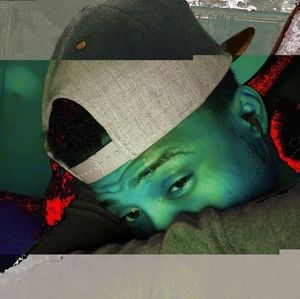 Meet your Posher, Eugene